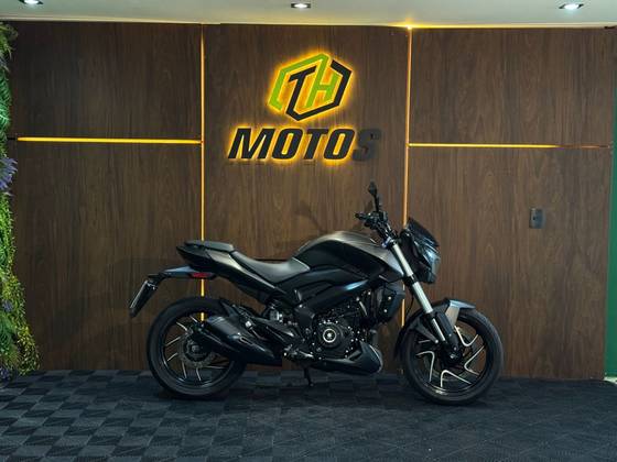 BAJAJ DOMINAR 400 